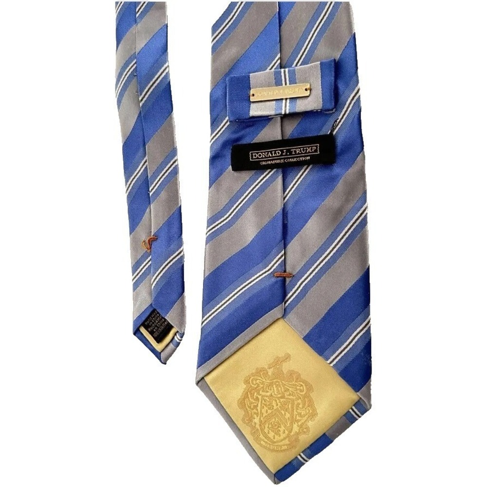 Donald J. Trump‎ Signature Crest Collection Gold Bar Silk USA President Neck Tie